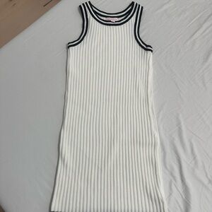 Design History White Ribbed Top with Black Accents